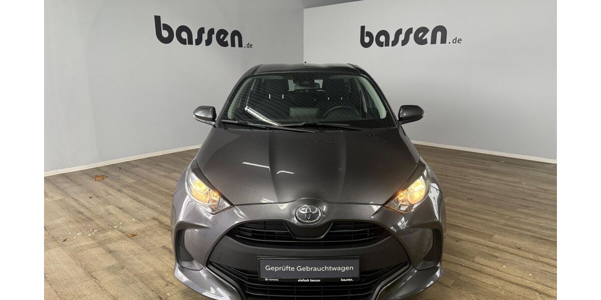 Toyota Yaris 56.603 km 12.950 &euro; Rotenburg 27356