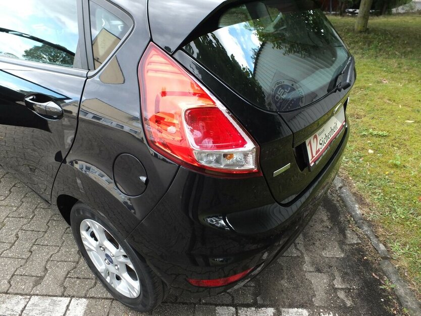 Ford Fiesta SYNC EDITION COOL&SOUND START-STOP 98.755 km 6.998 € Köln 50858