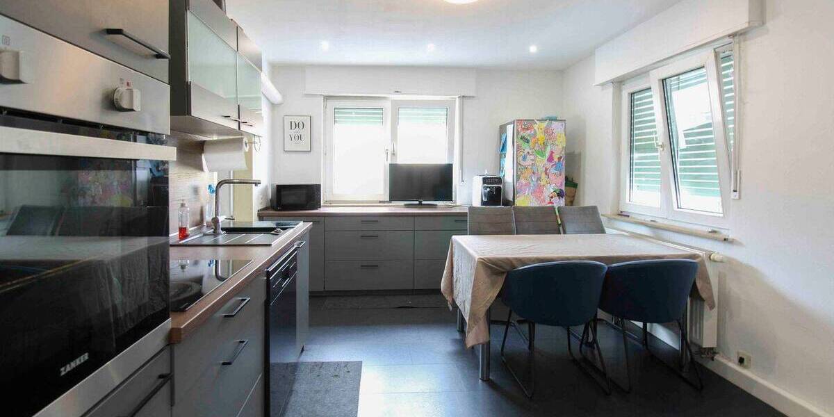 Mehrfamilienhaus, Wohnhaus Hockenheim - 6 Zimmer, 399.000&euro; | Angebot:26275948