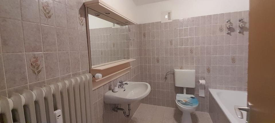 4-Zimmer-DG-Wohnung in Viechtach demnächst zu vermieten! 4 zimmer