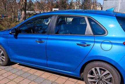 Hyundai i30 69.000 km 16.250 &euro; Dresden 01328