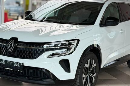 Renault Austral 10.800 km 27.100 &euro; Lügde 32676