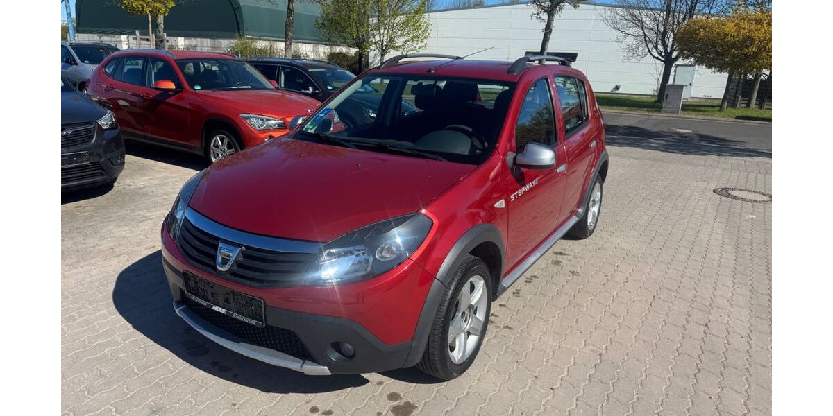 Dacia Sandero 100.000 km 3.650 &euro; Gotha 99867