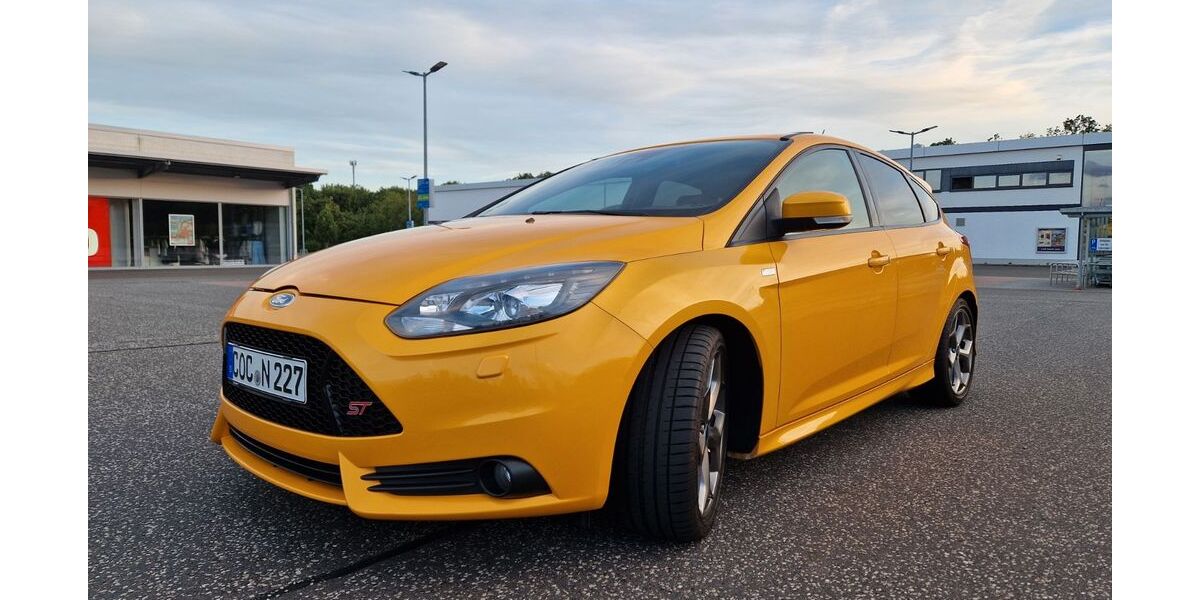 Ford Focus 178.700 km 11.800 &euro; Kaisersesch 56759