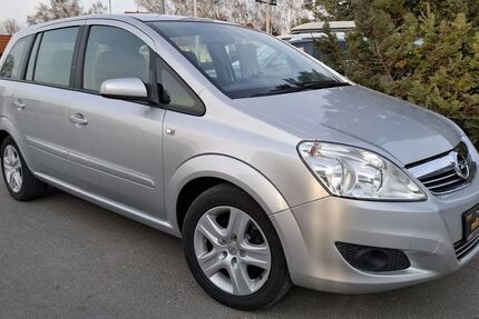 Opel Zafira 162.000 km 4.950 &euro; Derenburg 38895