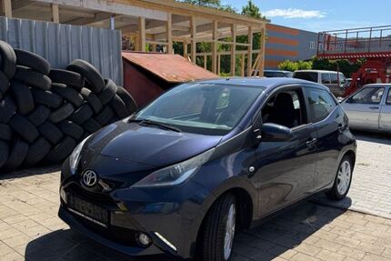 Toyota Aygo (X) 110.372 km 6.100 &euro; Laufenburg 79725