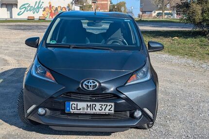 Toyota Aygo (X) 114.500 km 6.900 &euro; Leichlingen 42799