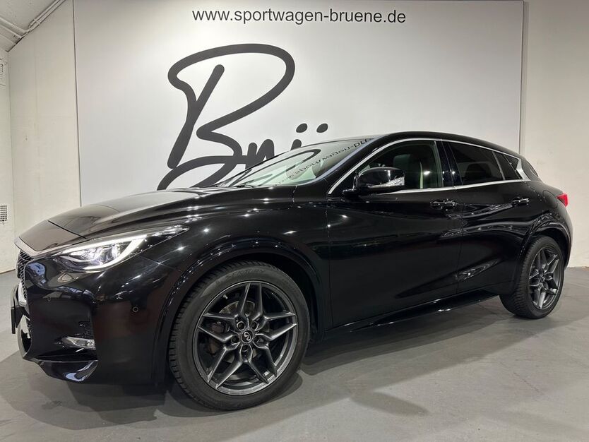 INFINITI Q30 43.850 km 19.990 € Duisburg 47058