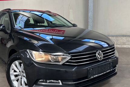 VW Passat Variant 185.000 km 10.710 &euro; Zell am Harmersbach 77736