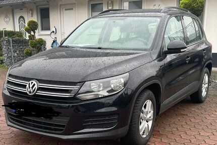 VW Tiguan 63.980 km 11.990 &euro; Soest 59494