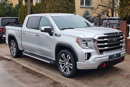 GMC Sierra