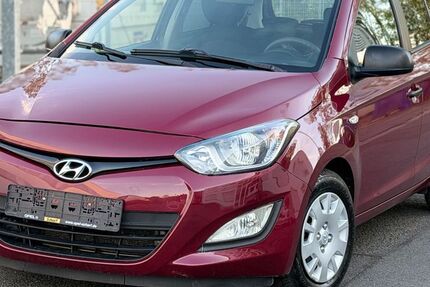 Hyundai i20 93.700 km 5.999 &euro; Dietzenbach 63128