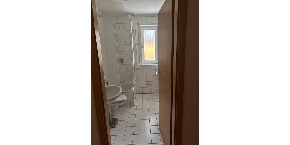 Etagenwohnung Schramberg - 1.5 Zimmer, 34 m&sup2;, 450&euro; | Angebot:25411403