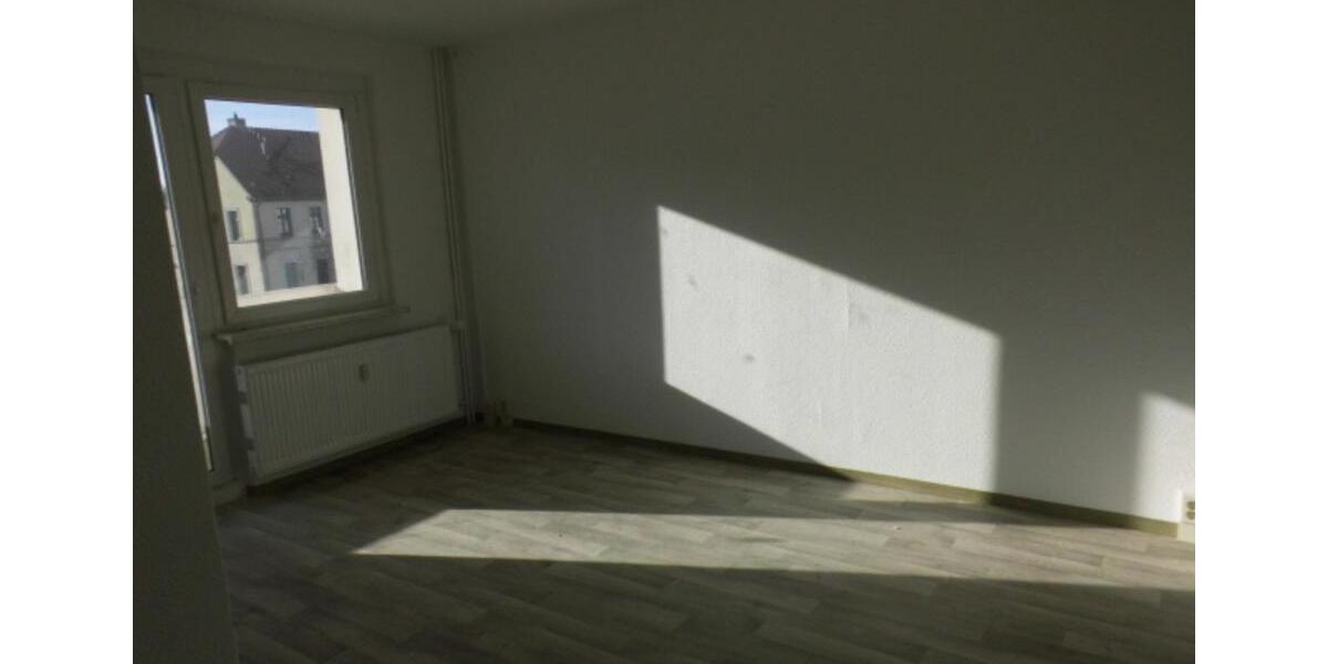 Etagenwohnung Strasburg (Uckermark) - 1 Zimmer, 32 m&sup2;, 200&euro; | Angebot:23511765