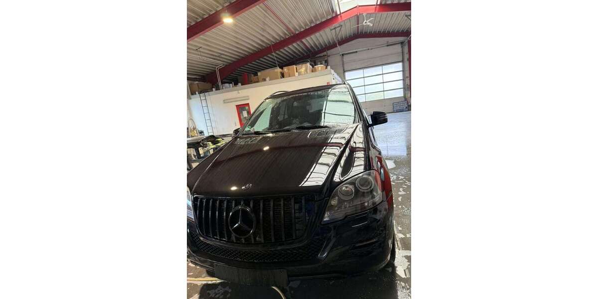 Mercedes-Benz ML 350 170.000 km 16.250 &euro; Dollnstein 91795