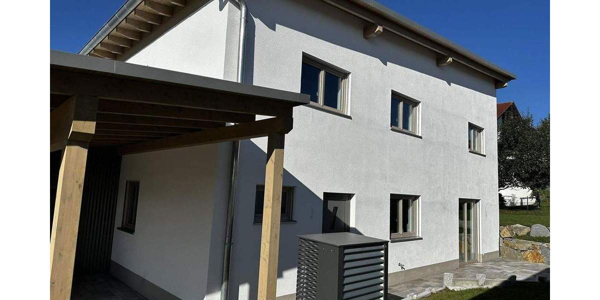 Doppelhaushälfte Winzer Neßlbach - 4 Zimmer, 130 m&sup2;, 1.200&euro; | Angebot:24737237