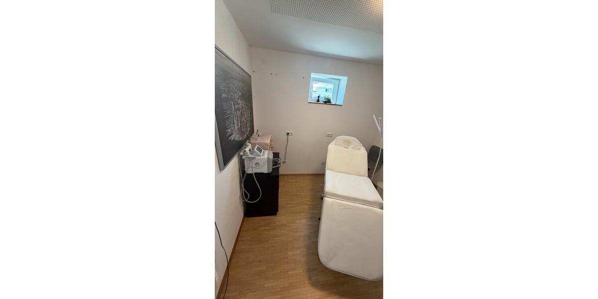 Gewerbeobjekt Illertissen - 250&euro; | Angebot:26072713
