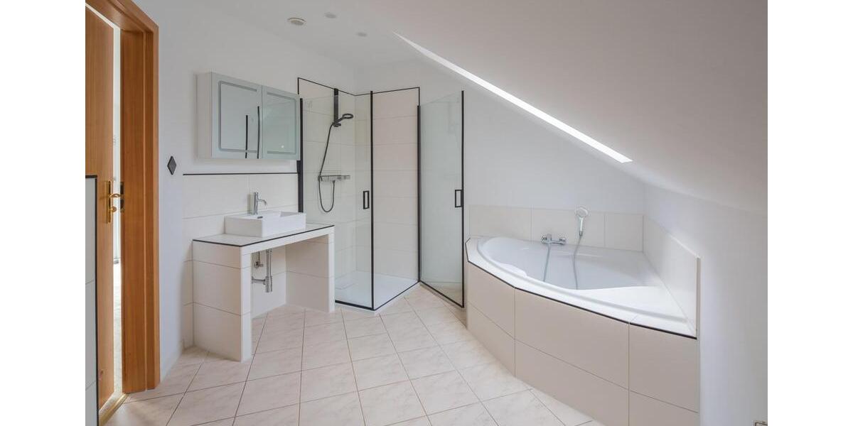 Terrassenwohnung Buxtehude - 3.5 Zimmer, 99 m&sup2;, 1.200&euro; | Angebot:26002127