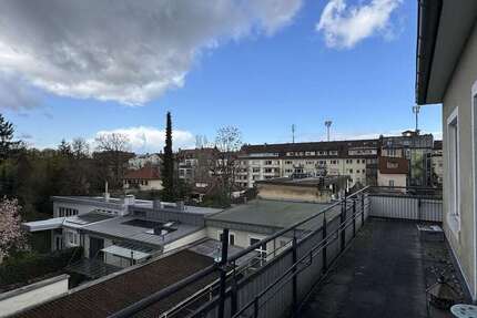 Wohnung Karlsruhe Innenstadt-West - 4 Zimmer, 119 m&sup2;, 1.450&euro; | Angebot:26032395