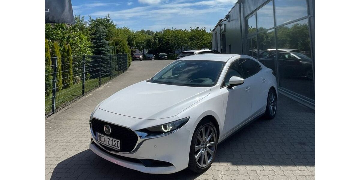 Mazda 3 21.000 km 24.690 &euro; Marne 25709