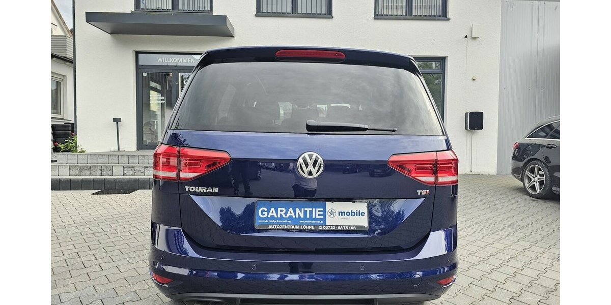VW Touran 1.4 TSI Comfortline NAVI PANO LED AHK 69.950 km 21.490 &euro; Löhne 32584