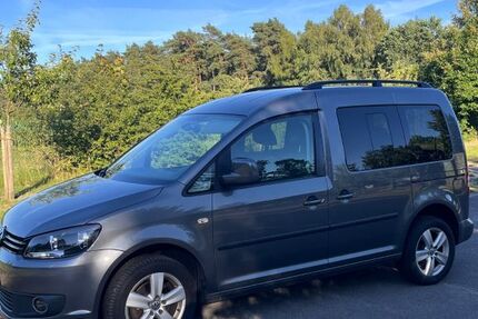 VW Caddy 205.330 km 8.350 &euro; Faßberg 29328