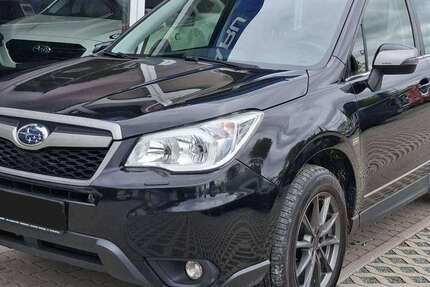 Subaru Forester 191.000 km 7.990 &euro; Plauen 08523