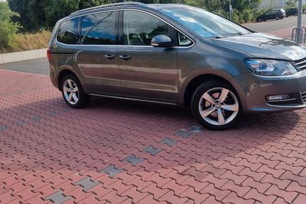 VW Sharan 228.962 km 11.400 € Mainz 55120