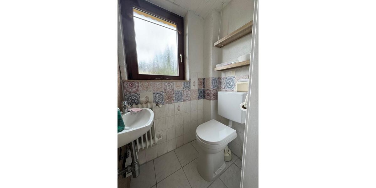 Einfamilienhaus Braunfels - 7 Zimmer, 220 m&sup2;, 434.000&euro; | Angebot:26368437