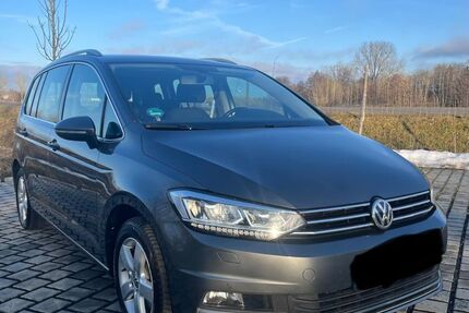 VW Touran 246.666 km 11.550 &euro; Schweinfurt 97424