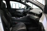 Peugeot 3008 1.2 PureTech ALLURE GT-LINE / I-COCKPIT,LED 22.000 km 17.777 &euro; Hamm 59077