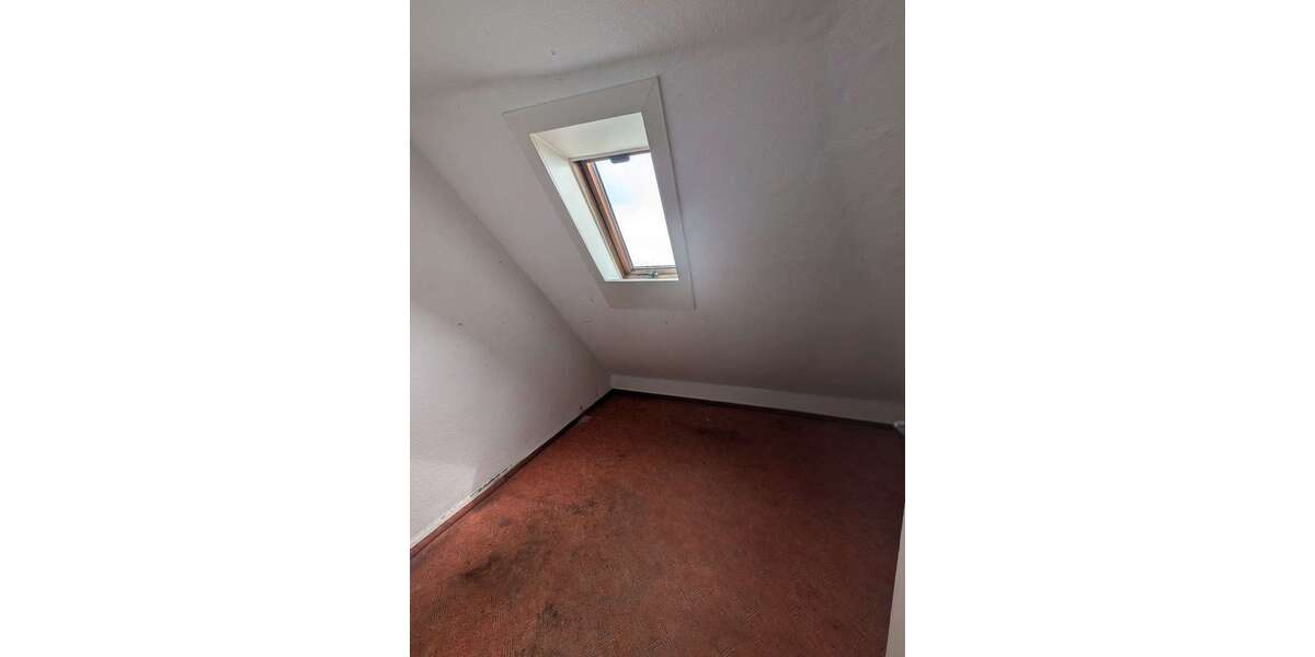 Löhne-Gohfeld — bezugsfreies Anlageobjekt mit Entwicklungspotenzial - Anlageobjekt Löhne / Besebruch Besebruch | Angebot:27254349