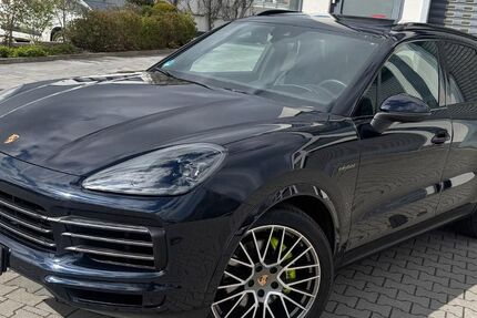 Porsche Cayenne 29.461 km 75.990 &euro; Kiedrich 65399