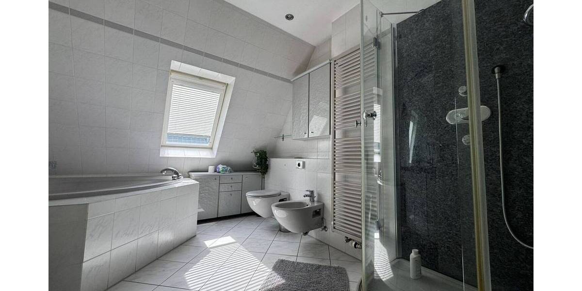Einfamilienhaus Norderstedt Harksheide - 6 Zimmer, 208 m&sup2;, 688.000&euro; | Angebot:26501434