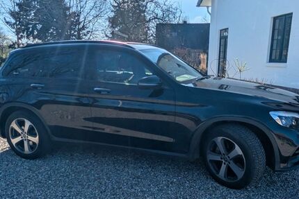 Mercedes-Benz GLC 350 174.000 km 24.300 &euro; Aukrug 24613