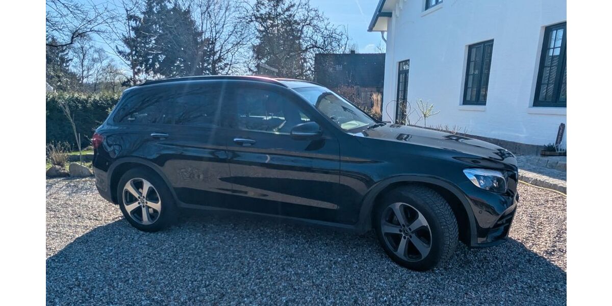 Mercedes-Benz GLC 350 174.000 km 24.300 &euro; Aukrug 24613