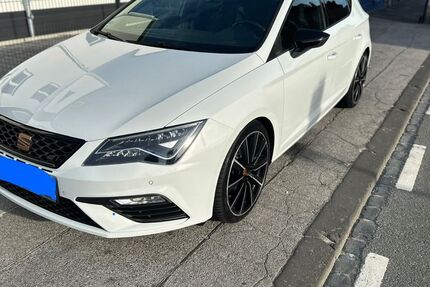 Seat Leon 98.000 km 22.900 € Bochum 44809