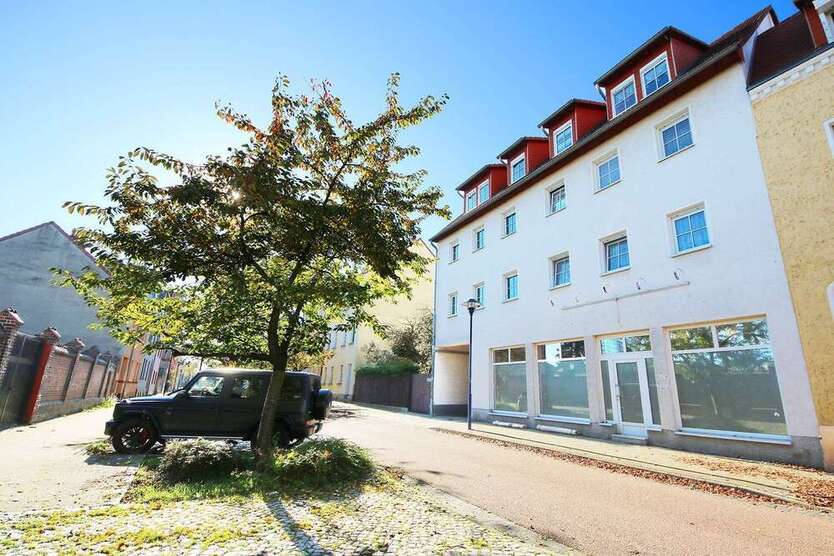 Büro in Dessau-Roßlau 615 € 86 m²