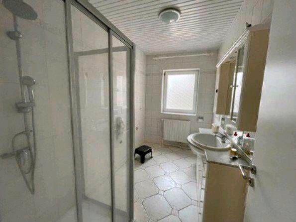 Einfamilienhaus Edewecht - 7 Zimmer, 150 m&sup2;, 379.000&euro; | Angebot:26625063
