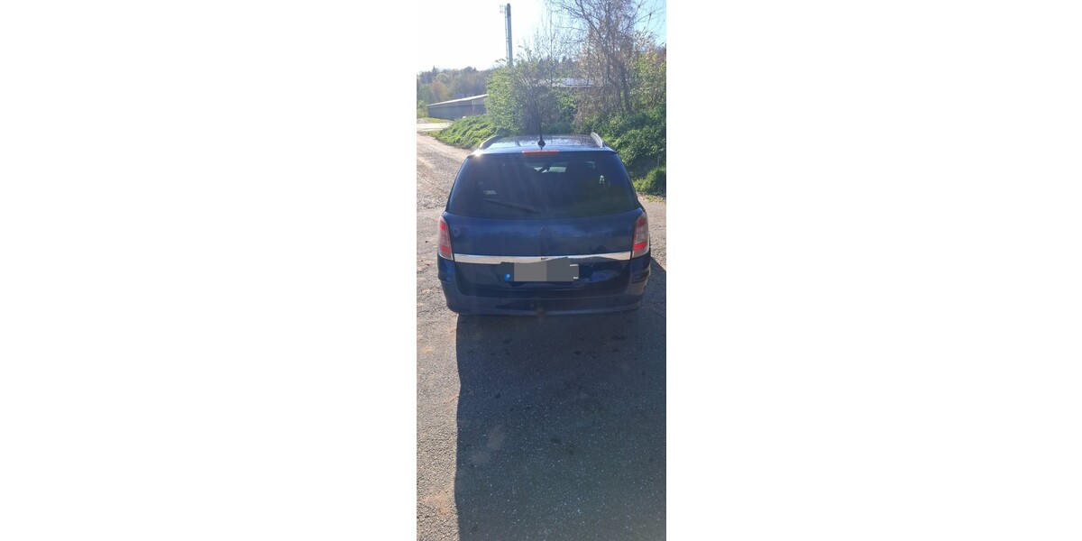 Opel Astra H Caravan 284.000 km 1.900 &euro; Seedorf 23823