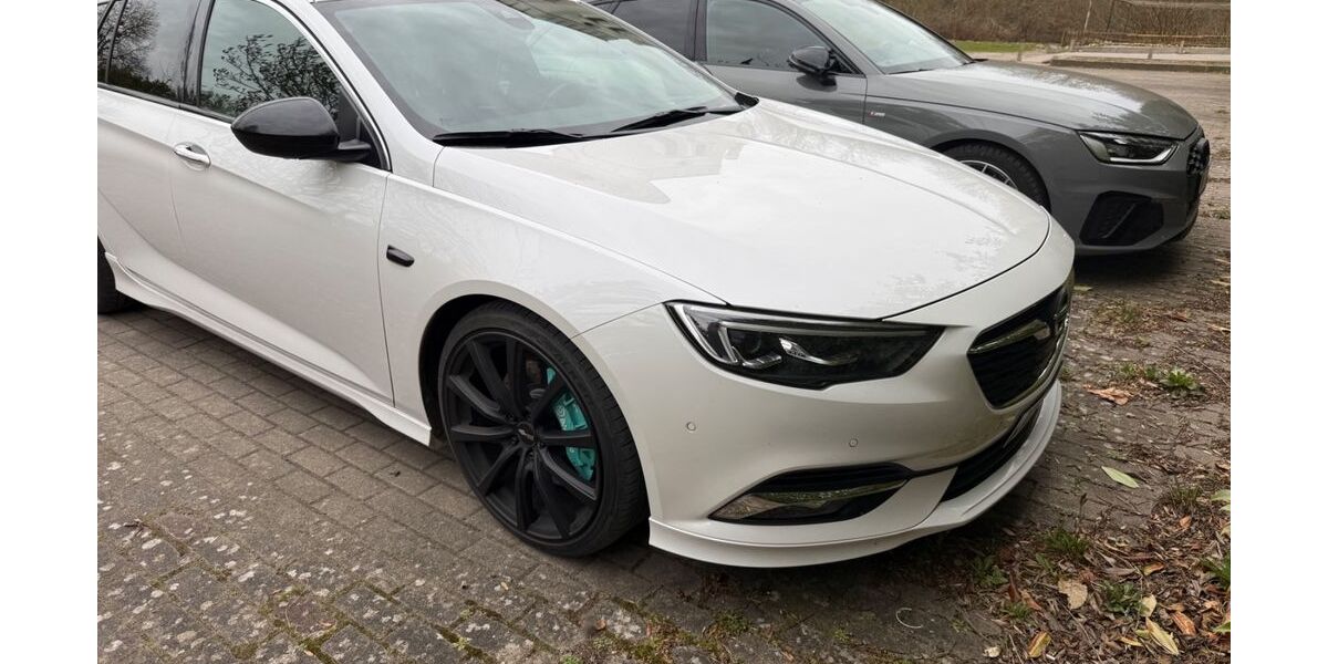 Opel Insignia 132.000 km 15.500 &euro; Splietsdorf 18513