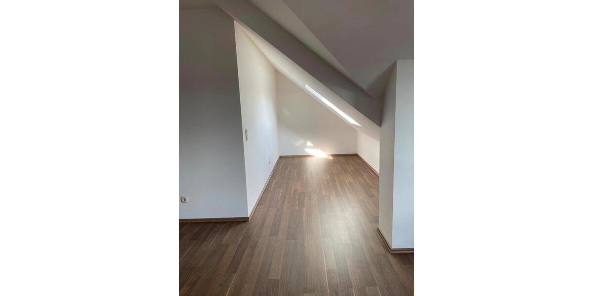 Etagenwohnung Bad Windsheim - 4 Zimmer, 145 m&sup2;, 345.000&euro; | Angebot:26998844