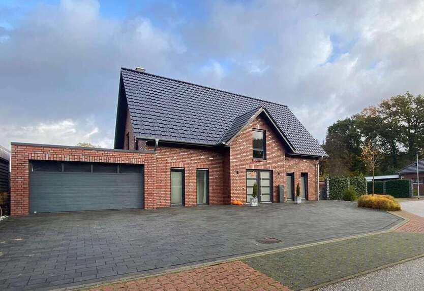 Haus zum Kaufen in Nordhorn 570.000 € 198 m²