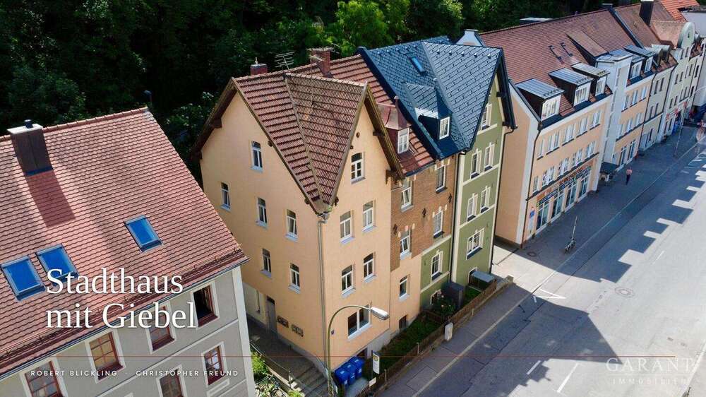 Einfamilienhaus Landshut Auloh - 15 Zimmer, 300 m&sup2;, 1.249.000&euro; | Angebot:26868129