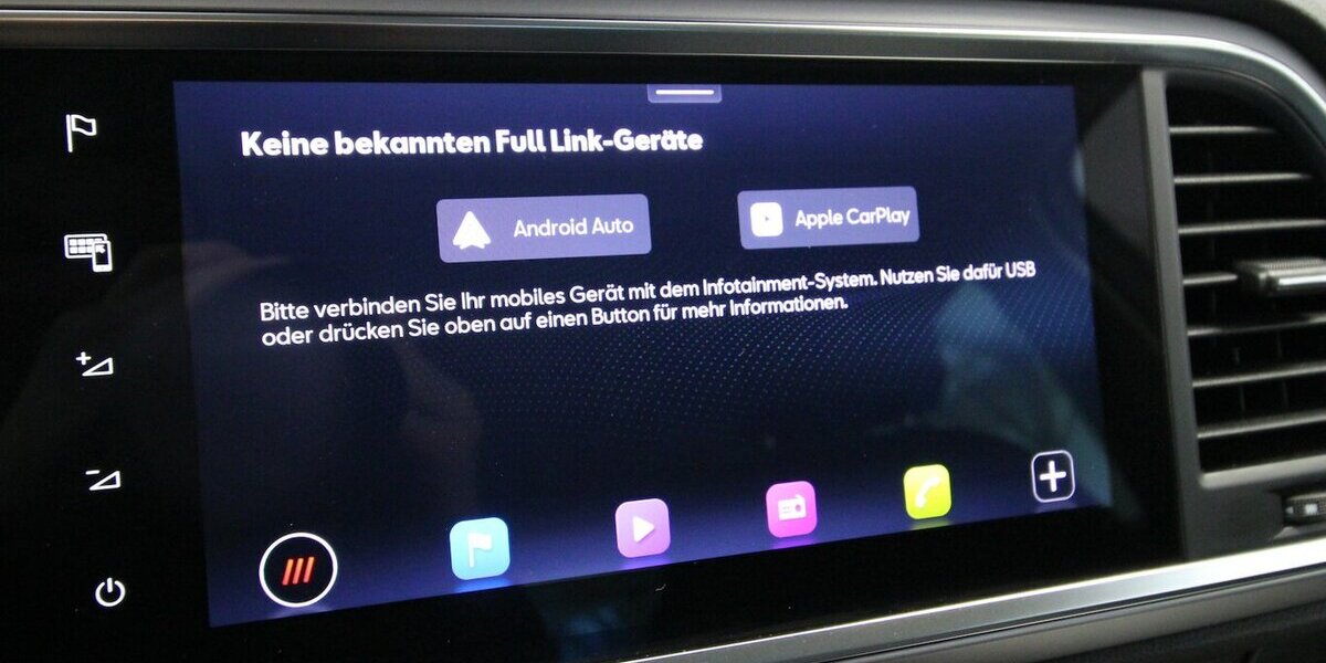 Seat Ateca 1.5 TSI FR NAVI+KAMERA+LED+ACC 67.258 km 23.900 &euro; Hagenow 19230