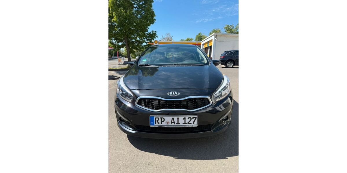 Kia ceed / Ceed 117.000 km 7.699 &euro; Ludwigshafen am Rhein 67067