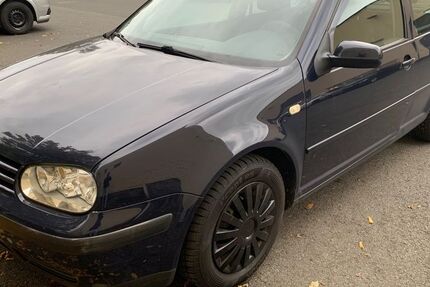 VW Golf 395.000 km 699 &euro; Dresden 01259