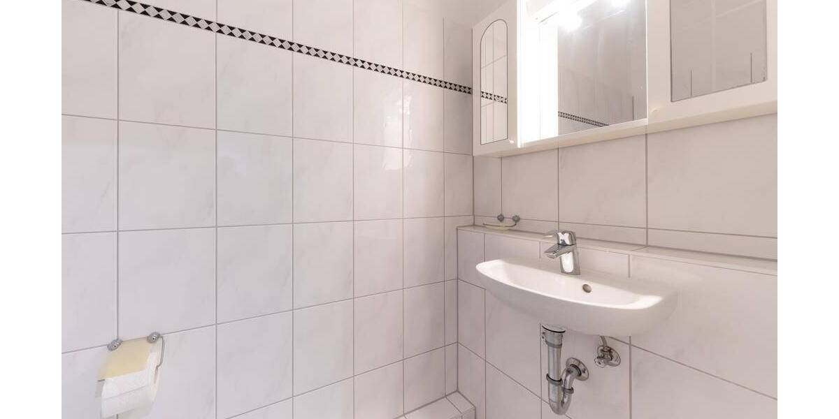 Etagenwohnung Reinbek - 2 Zimmer, 77 m&sup2;, 360.000&euro; | Angebot:26583420