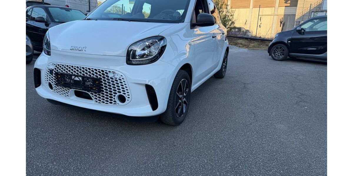 Smart ForFour 24.550 km 11.390 &euro; Lübeck 23554