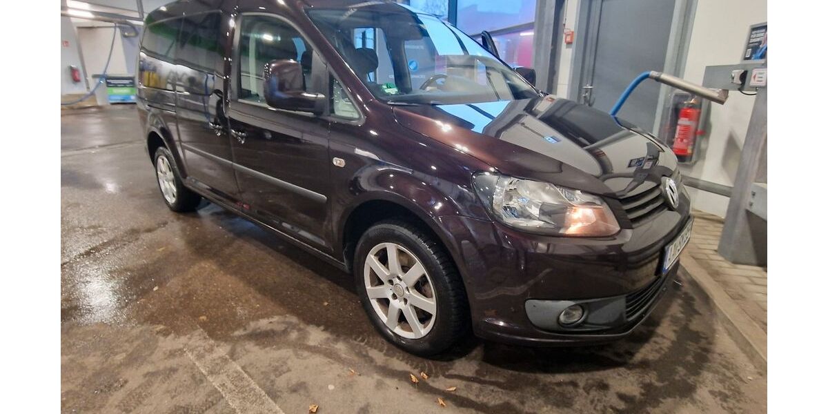 VW Caddy Maxi 270.100 km 7.300 € Ellwangen 73479